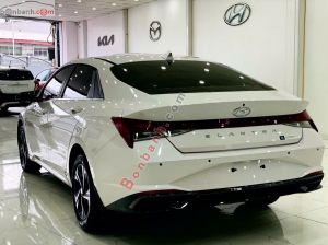 Xe Hyundai Elantra 1.6 AT Đặc biệt 2024