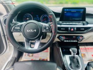 Xe Kia K3 Luxury 1.6 AT 2022