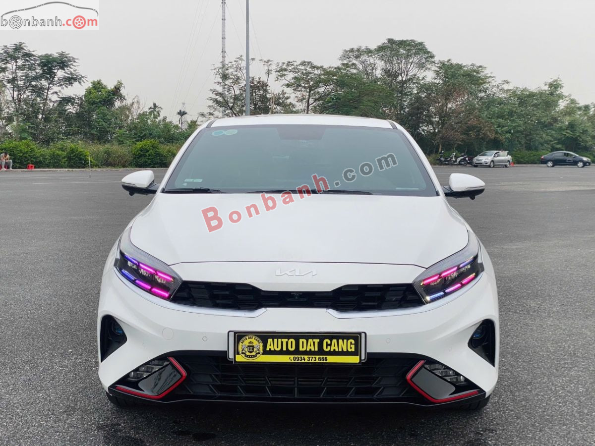 Kia K3 Premium 1.6 AT 2024