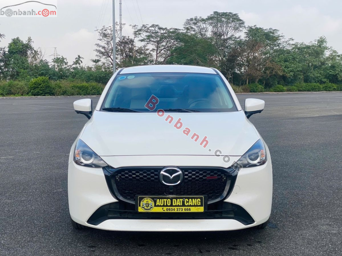 Mazda 2 1.5 AT 2024