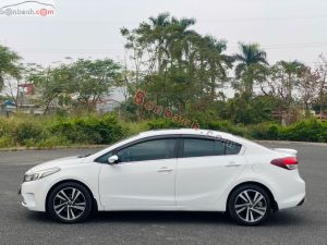 Xe Kia Cerato 1.6 AT 2018