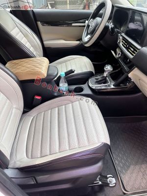 Xe Kia Seltos Premium 1.4 AT 2020