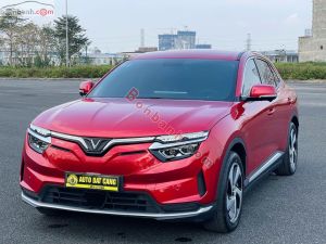 Xe VinFast VF8 S 2024