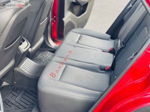 Xe VinFast VF8 S 2024