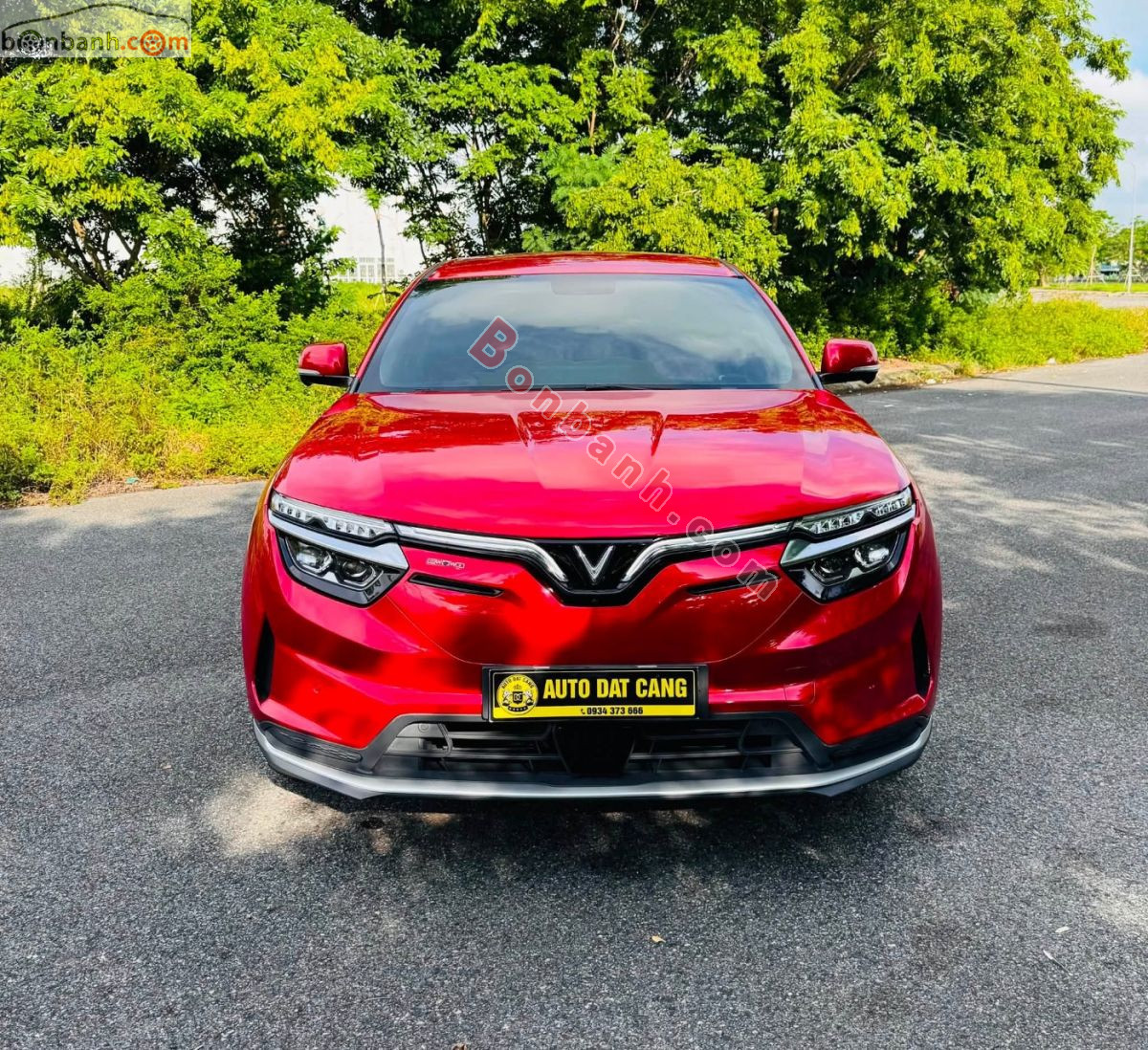 VinFast VF8 S 2024